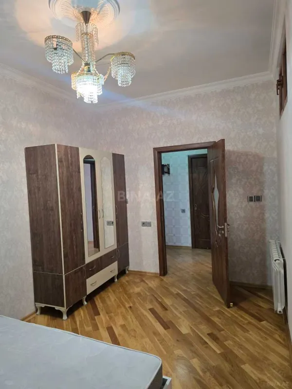 Kirayə verilir 2 otaqlı mənzil 70 m²