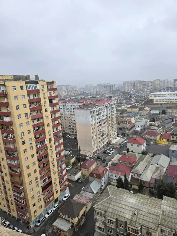 Kirayə verilir 2 otaqlı mənzil 70 m²