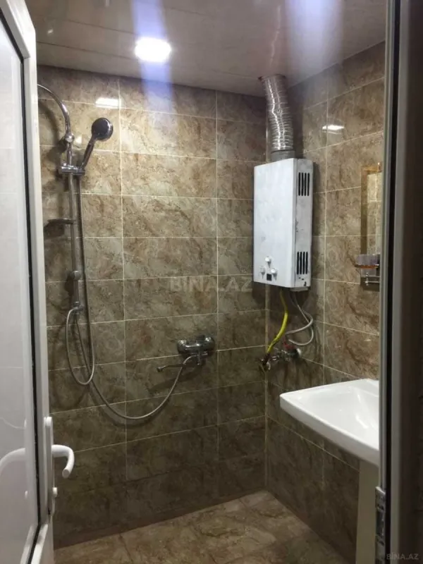 Kirayə verilir 2 otaqlı mənzil 70 m²