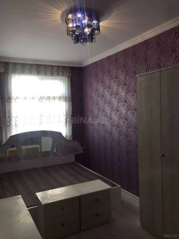 Kirayə verilir 2 otaqlı mənzil 70 m²