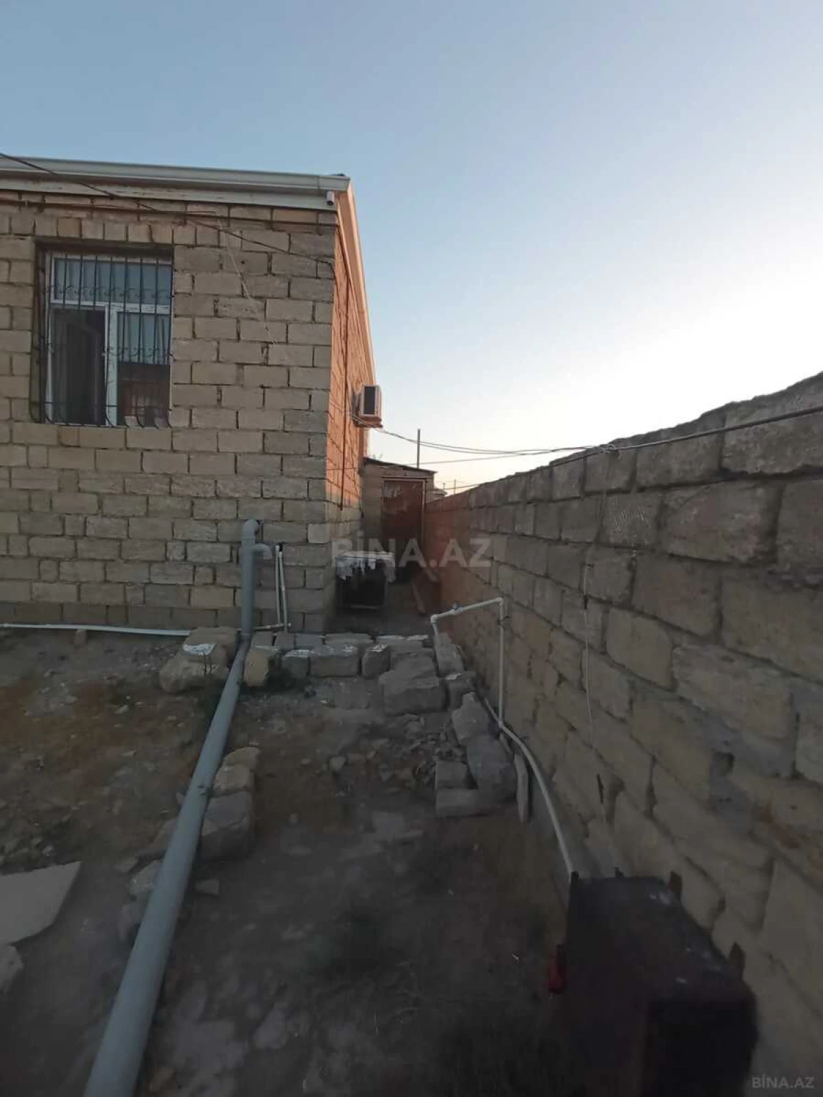 Satılır 2 otaqlı həyət evi 110 m²