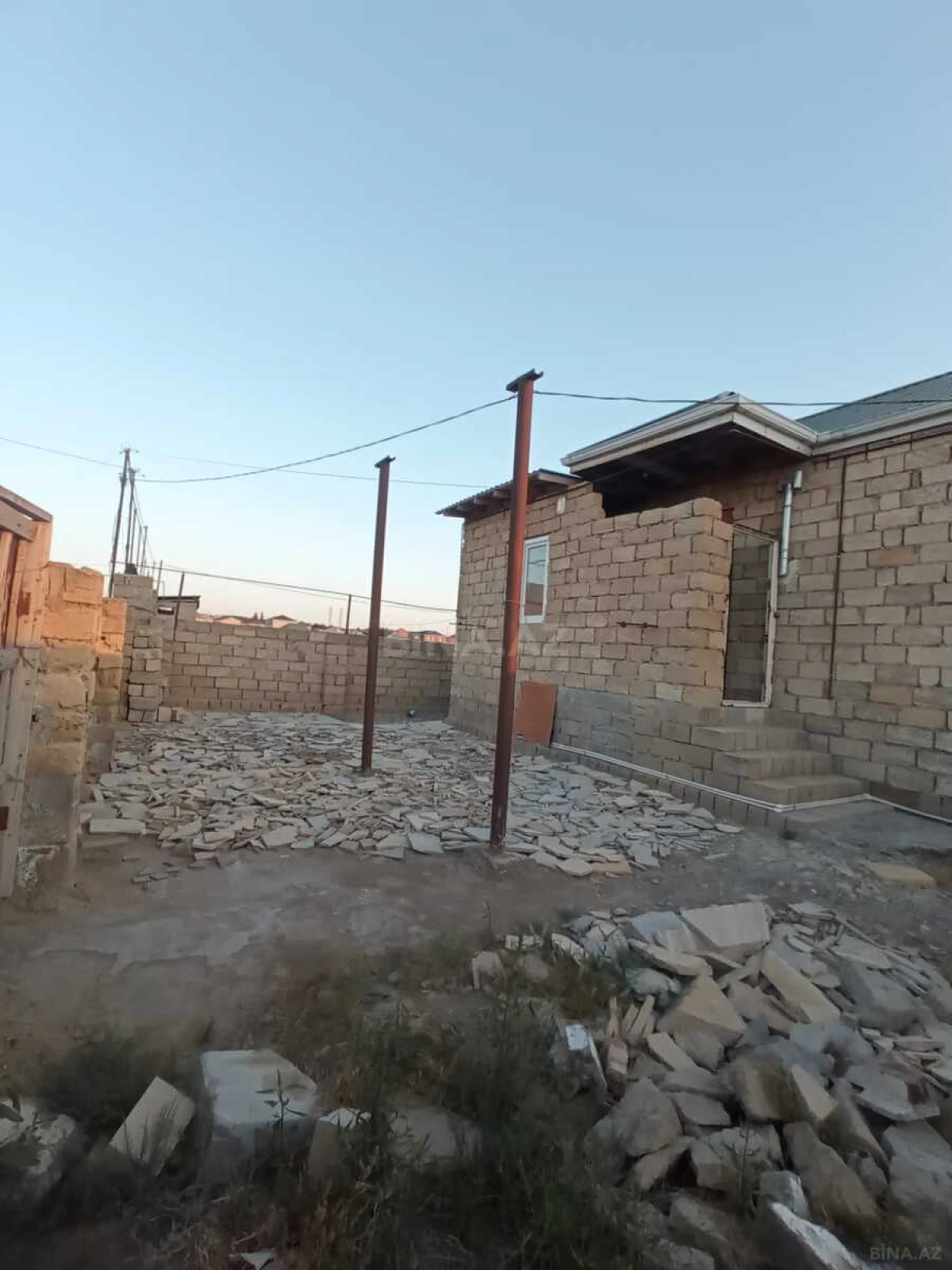 Satılır 2 otaqlı həyət evi 110 m²