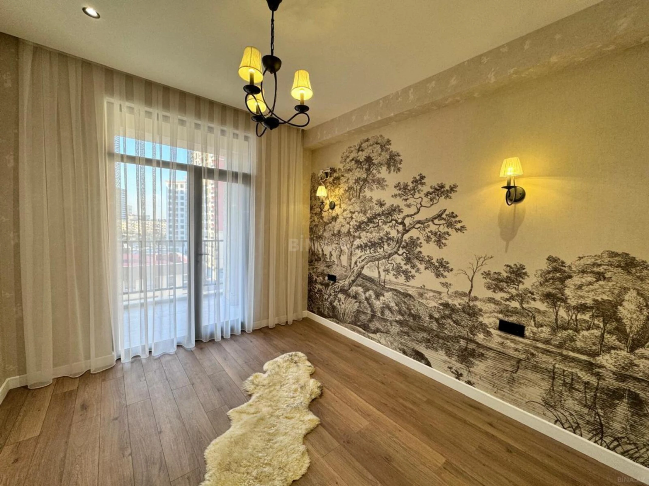 Satılır 2 otaqlı mənzil 65 m²