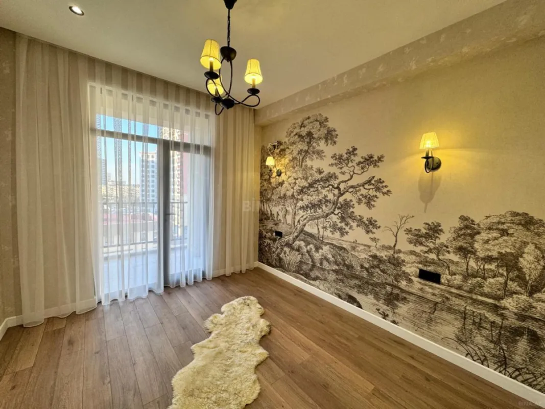 Satılır 2 otaqlı mənzil 65 m²