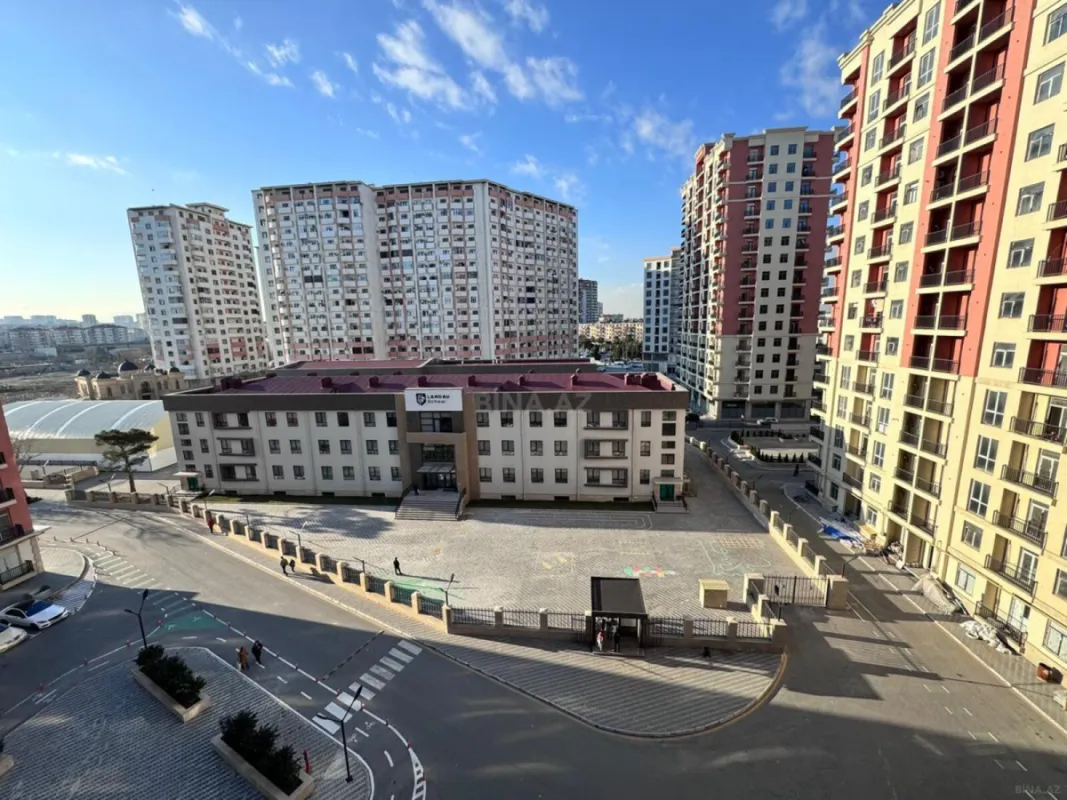 Satılır 2 otaqlı mənzil 65 m²