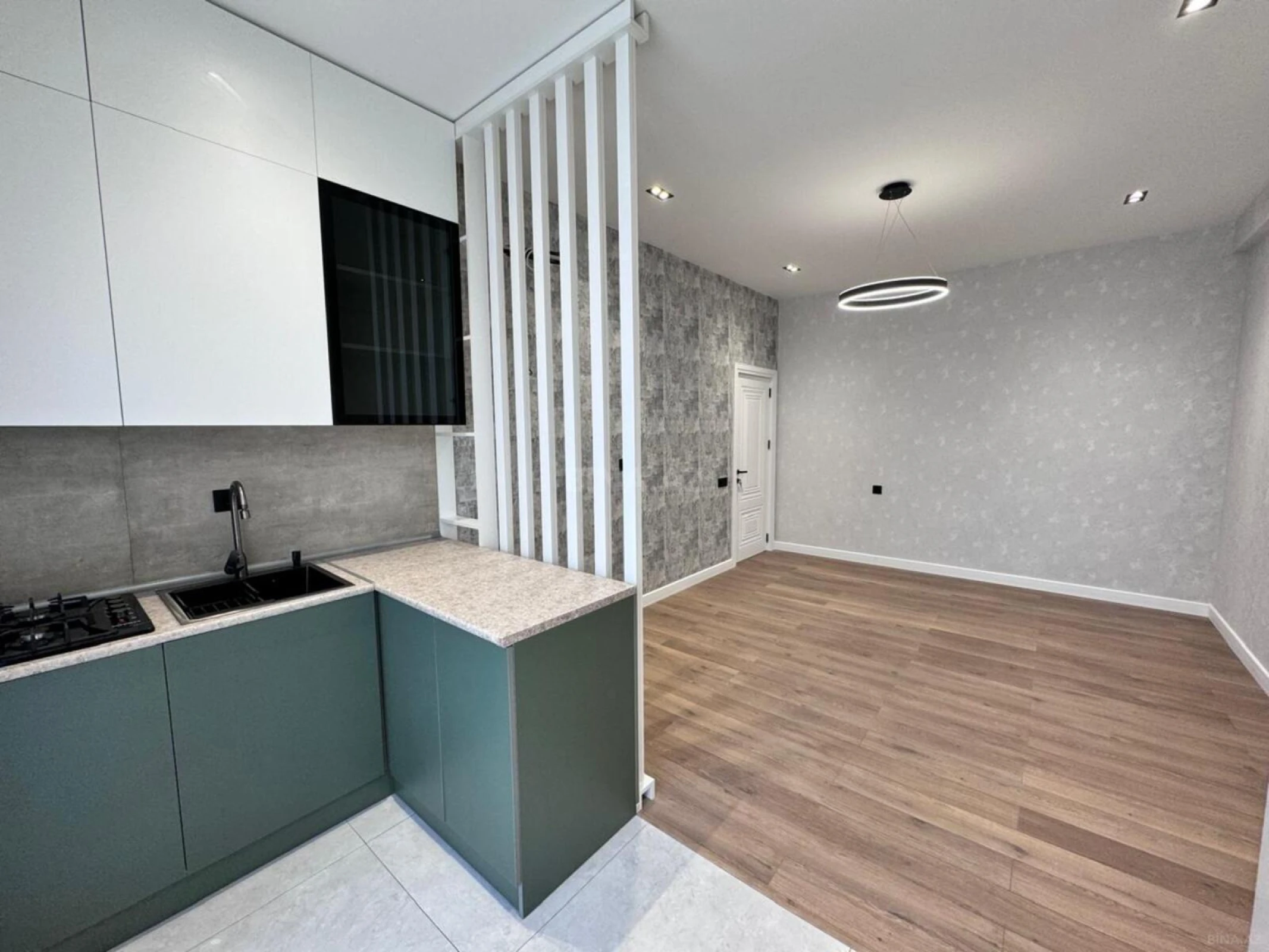 Satılır 2 otaqlı mənzil 65 m²