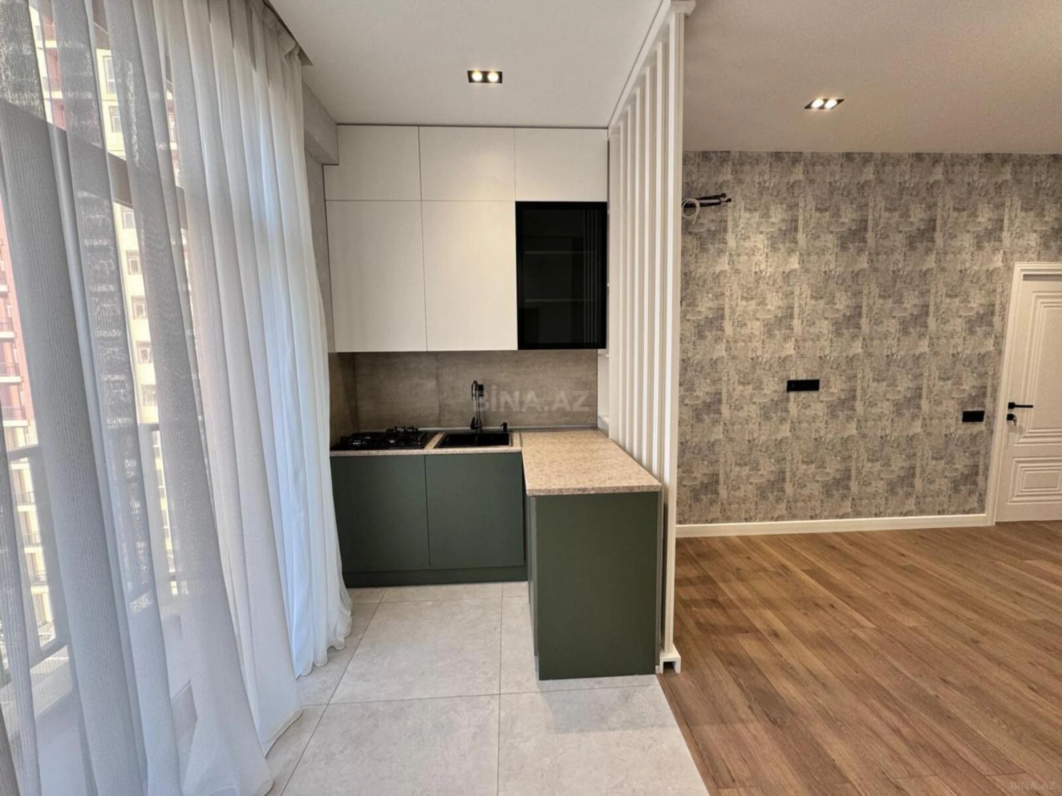 Satılır 2 otaqlı mənzil 65 m²