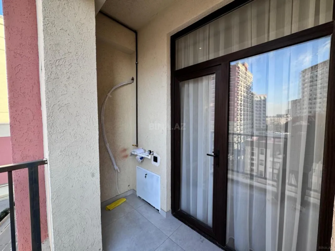 Satılır 2 otaqlı mənzil 65 m²