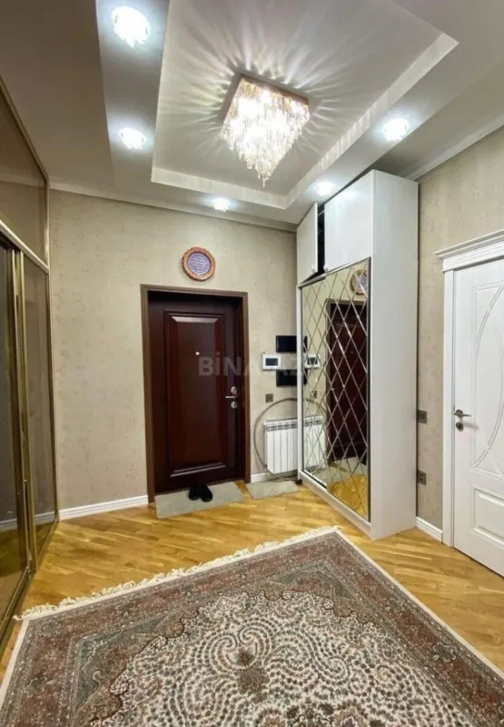 Satılır 3 otaqlı mənzil 100 m²