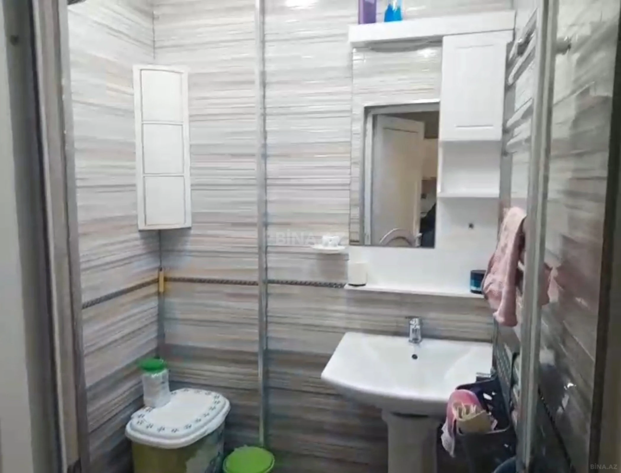 Kirayə verilir 2 otaqlı mənzil 70 m²
