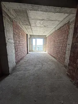 Satılır 2 otaqlı mənzil 91 m²