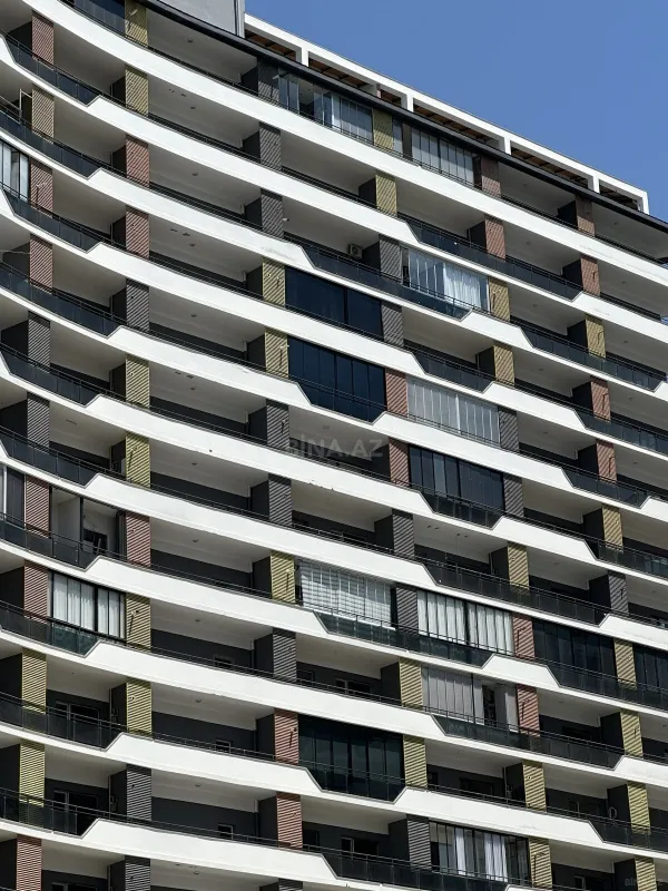 Satılır 2 otaqlı mənzil 91 m²