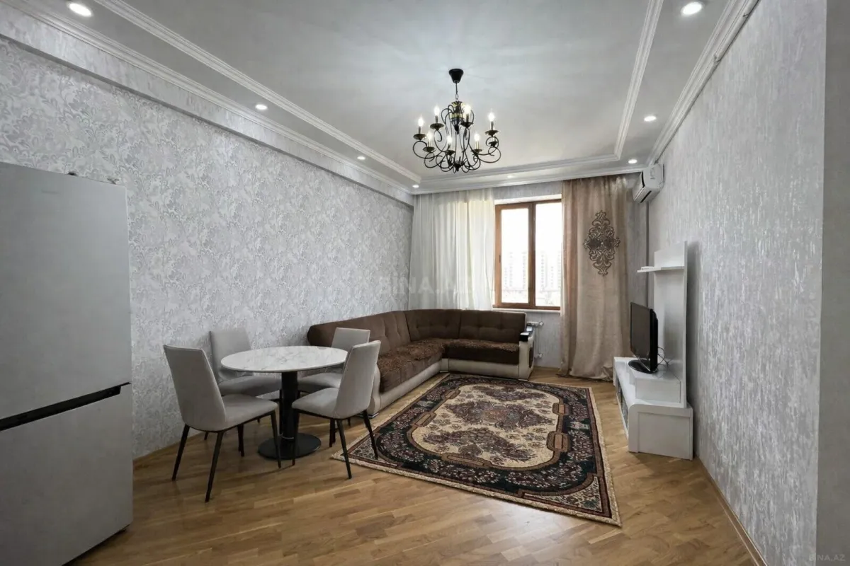 Satılır 3 otaqlı mənzil 67 m²