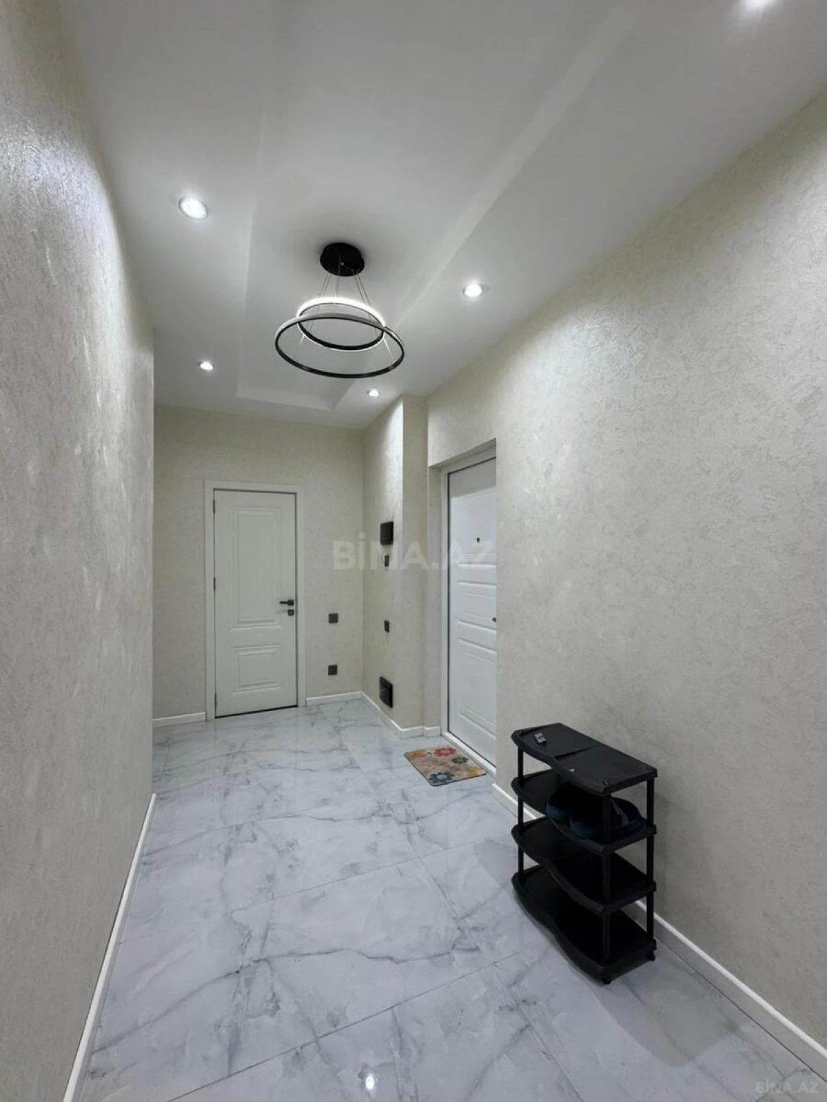 Satılır 2 otaqlı mənzil 80 m²