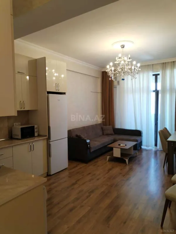 Kirayə verilir 3 otaqlı mənzil 125 m²