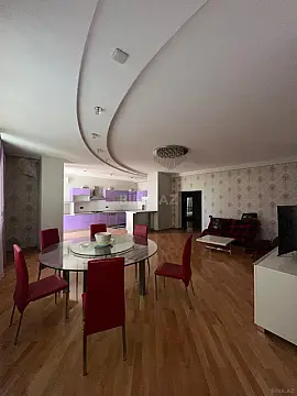 Satılır 4 otaqlı mənzil 178 m² — Bakı, Nərimanov 4 otaq 178.00 m²