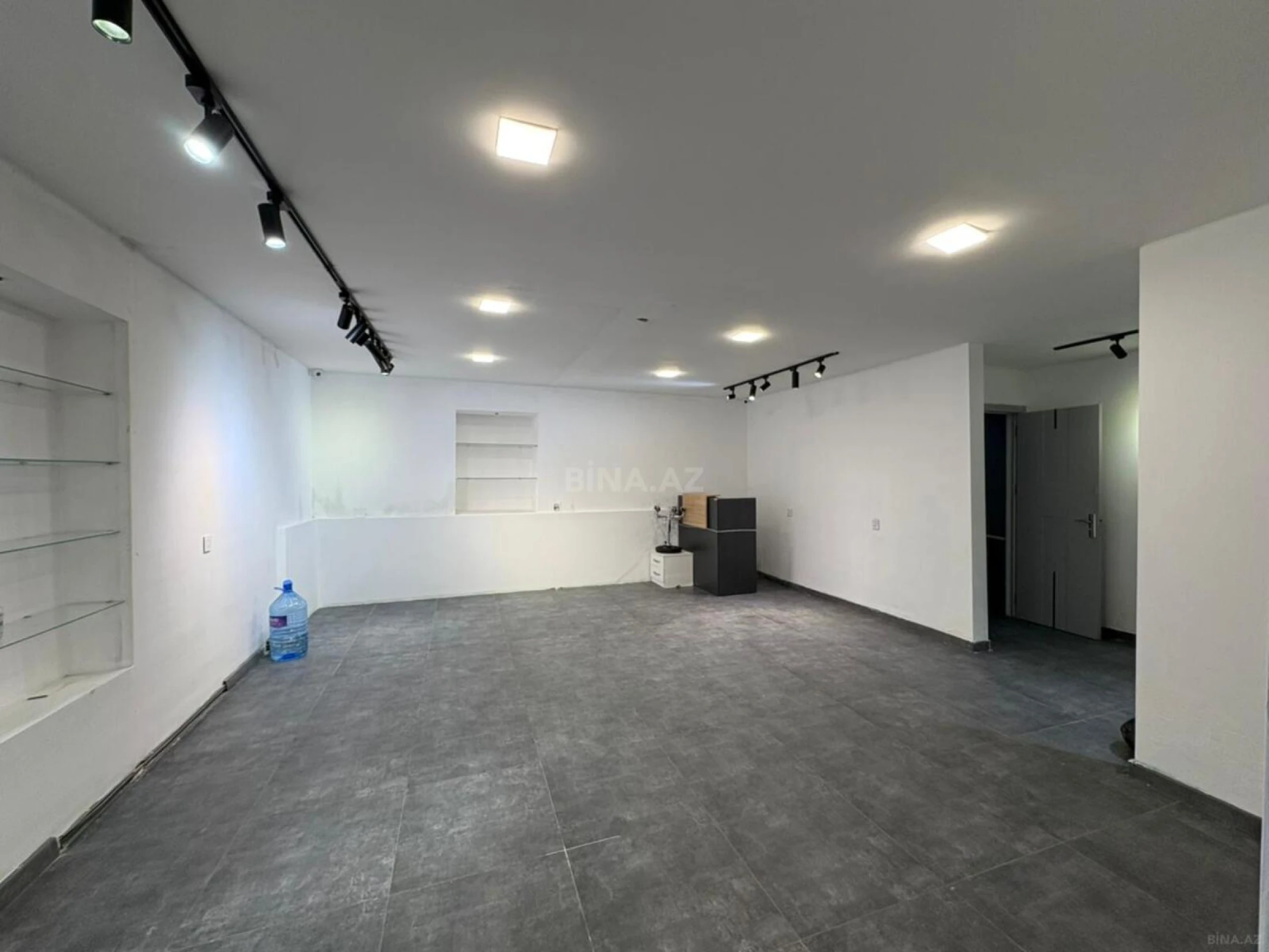 Kirayə verilir obyekt 40 m²