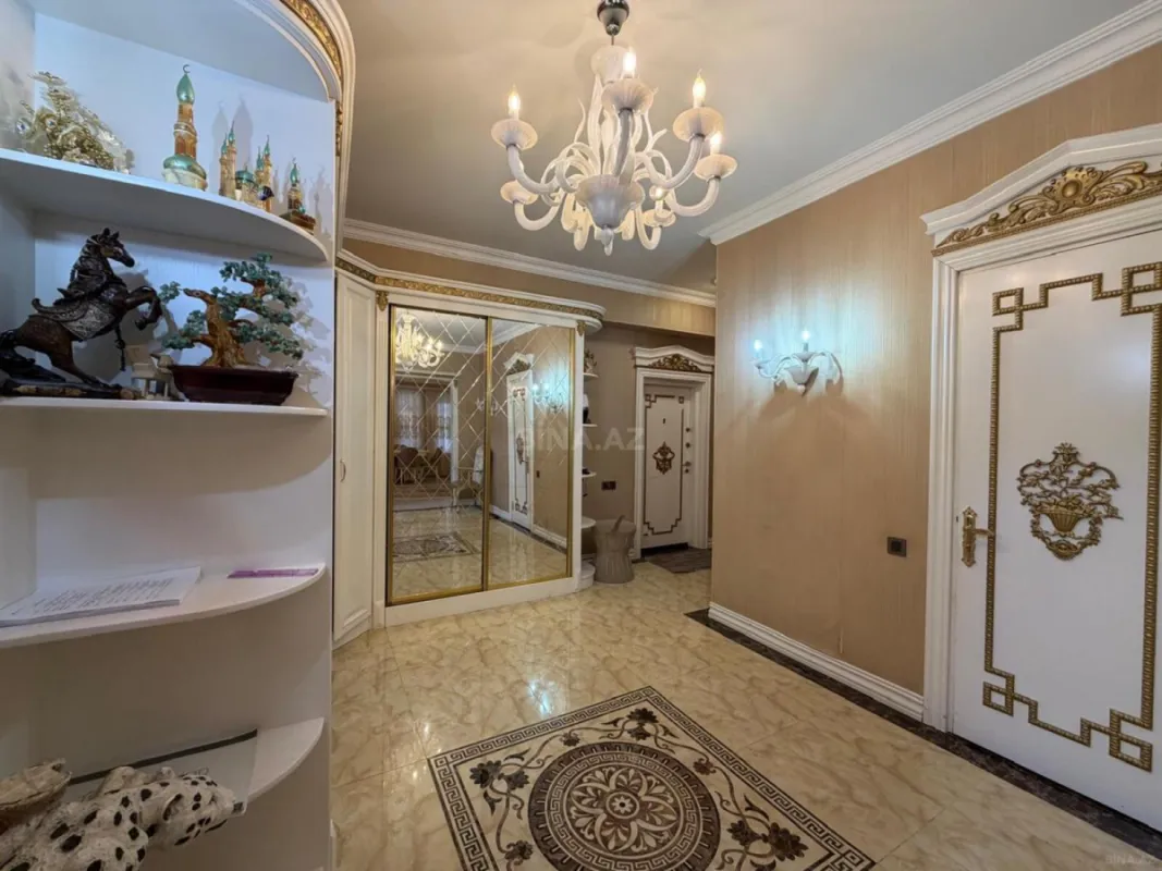 Satılır 2 otaqlı mənzil 100 m²