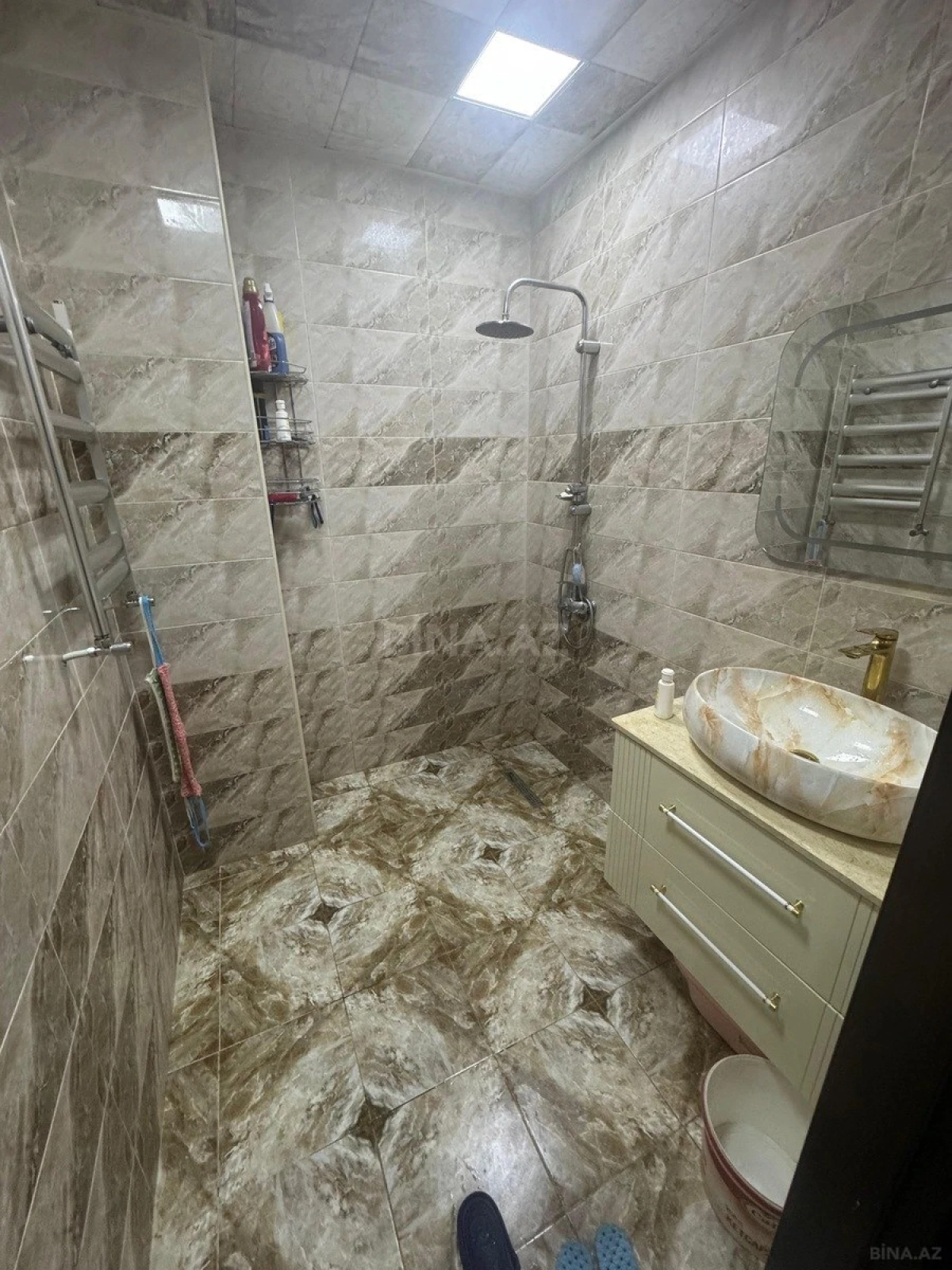 Kirayə verilir 3 otaqlı mənzil 110 m²