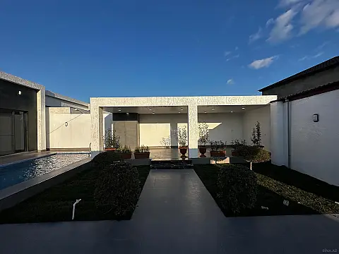 Satılır 4 otaqlı həyət evi 150 m²