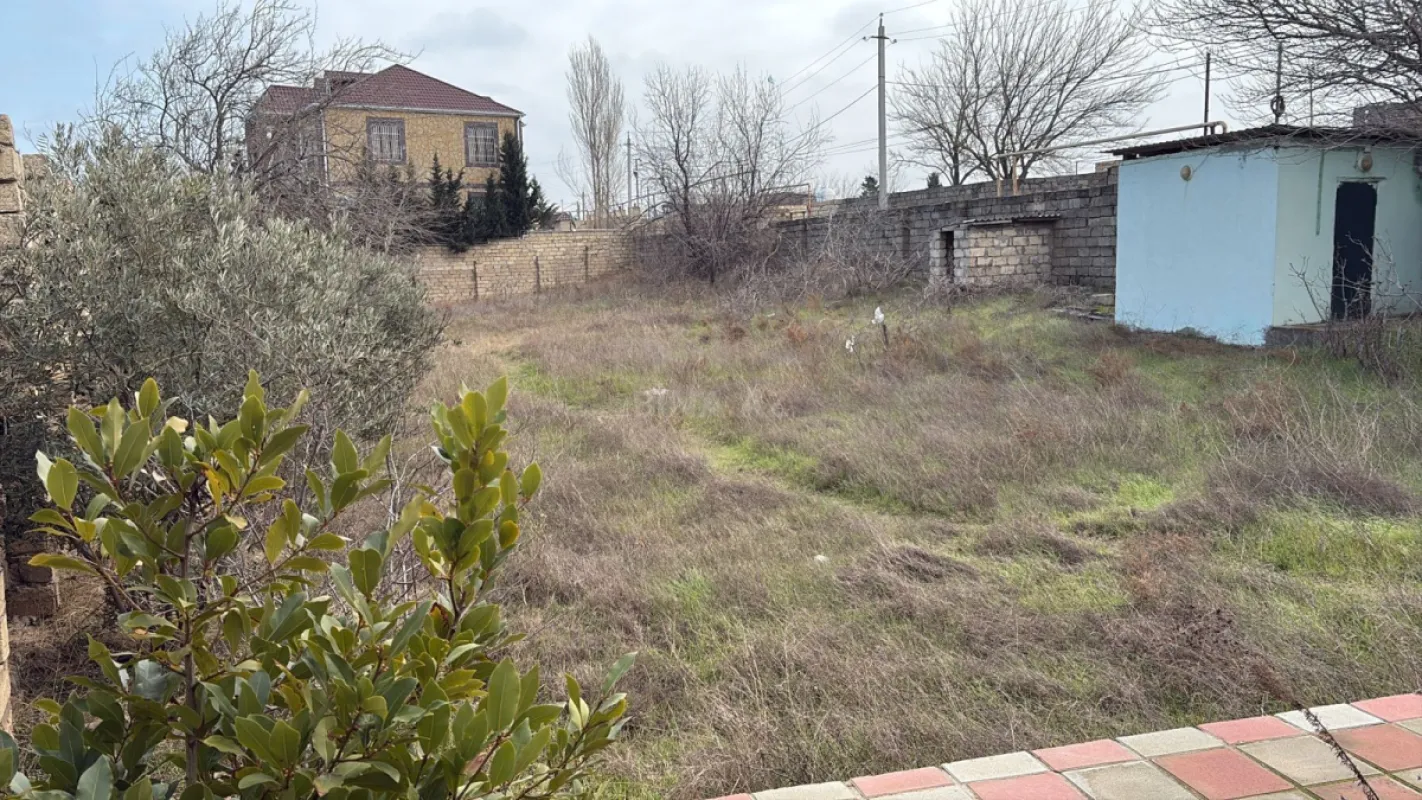 Satılır 1 otaqlı həyət evi 70 m²