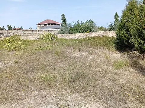 Satılır 1 otaqlı həyət evi 70 m²