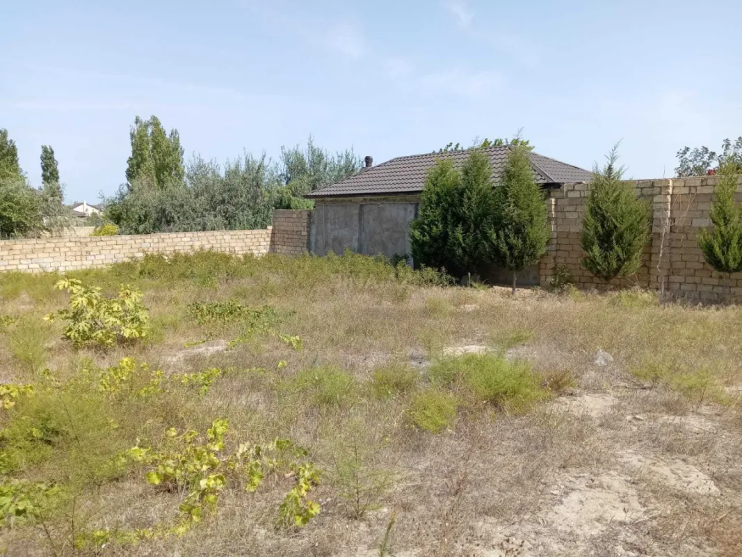 Satılır 1 otaqlı həyət evi 70 m²