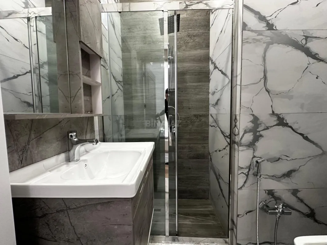 Satılır 4 otaqlı həyət evi 120 m²