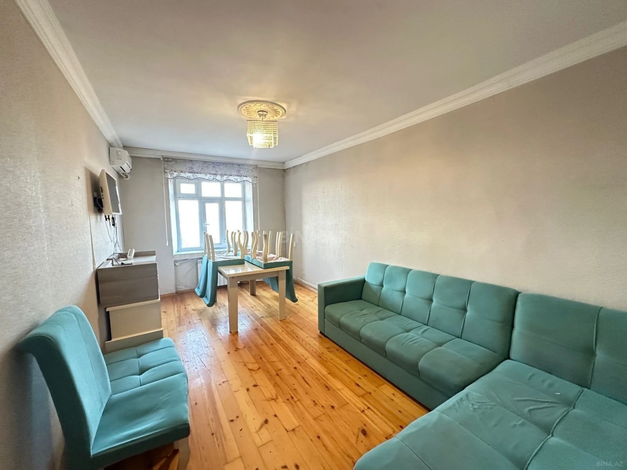 Kirayə verilir 2 otaqlı mənzil 60 m²