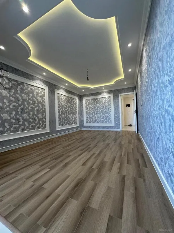 Satılır 2 otaqlı mənzil 67 m²