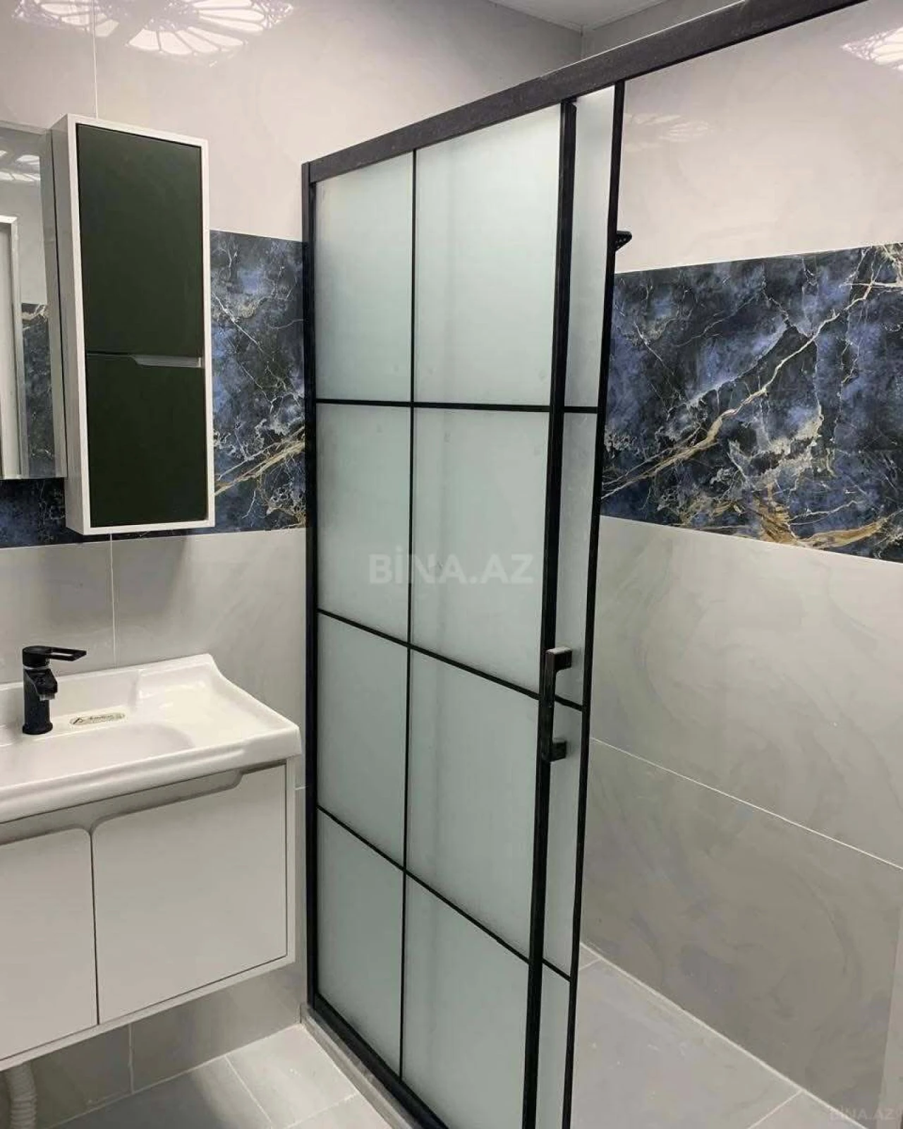 Satılır 2 otaqlı mənzil 52 m²