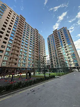 Satılır 2 otaqlı mənzil 95 m²