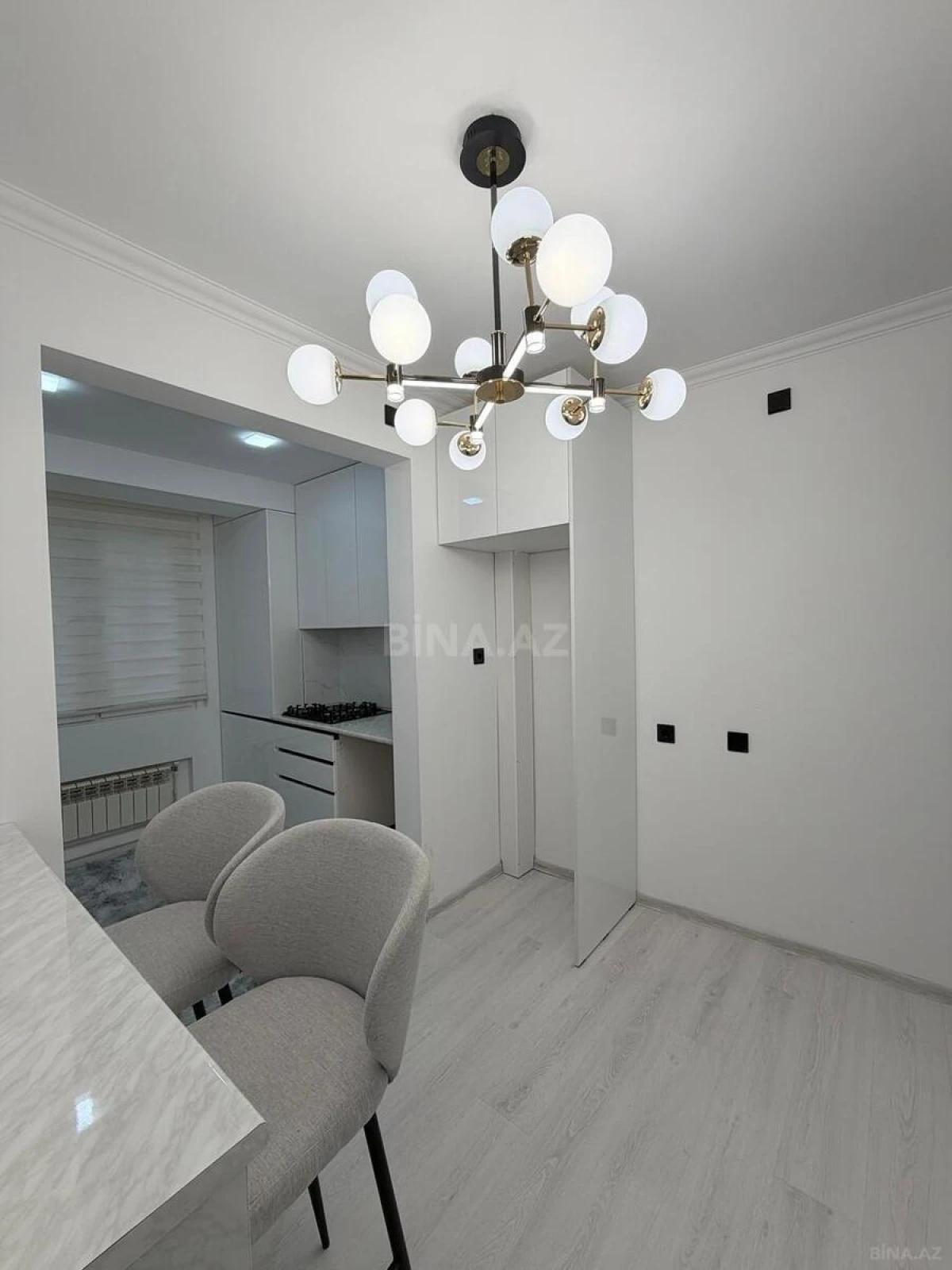 Satılır 2 otaqlı mənzil 60 m²