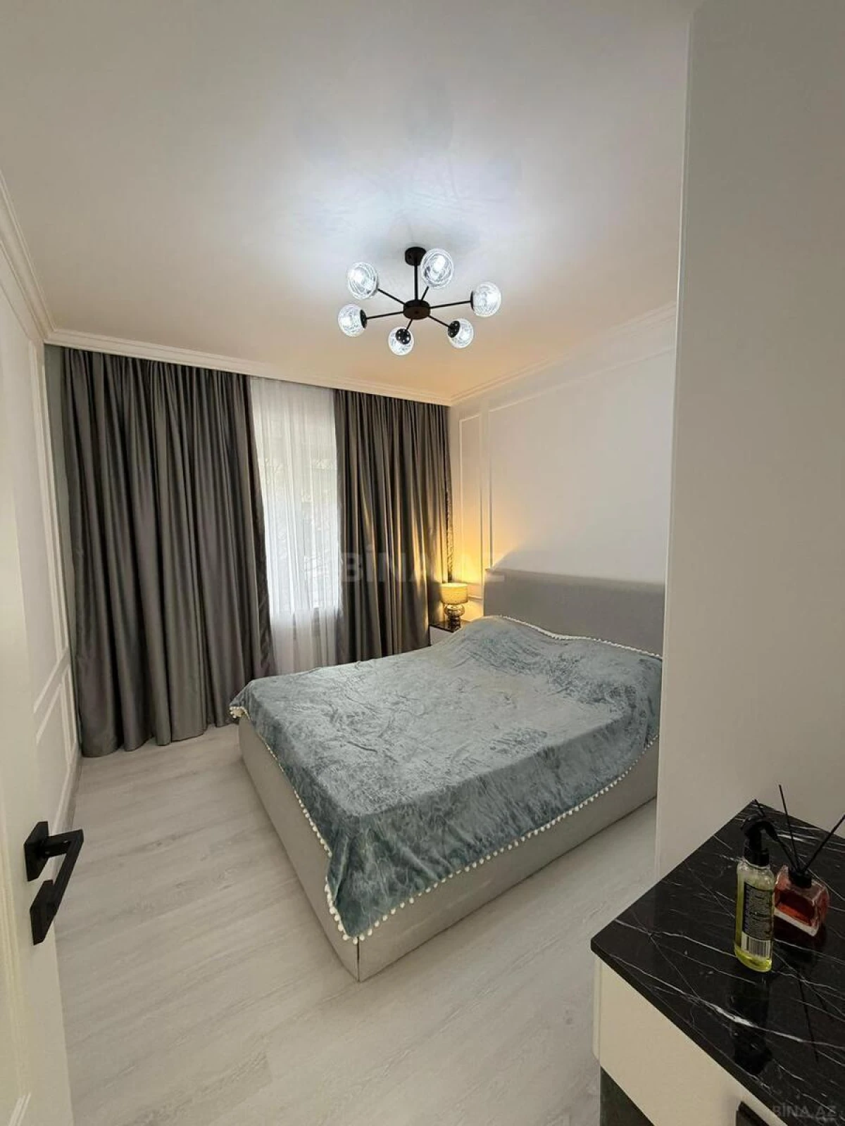 Satılır 2 otaqlı mənzil 60 m²