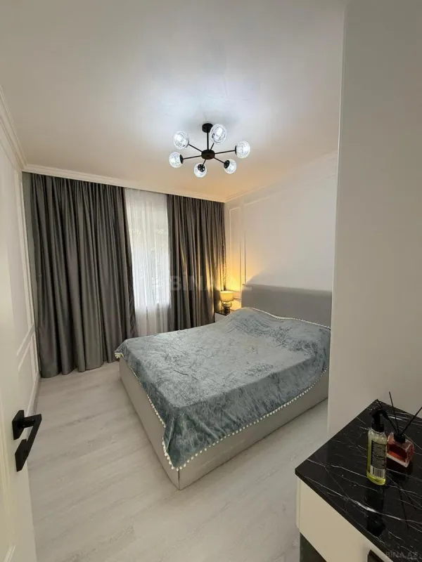 Satılır 2 otaqlı mənzil 60 m²