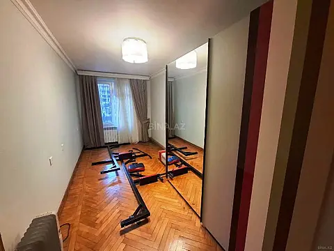 Satılır 3 otaqlı mənzil 65 m²
