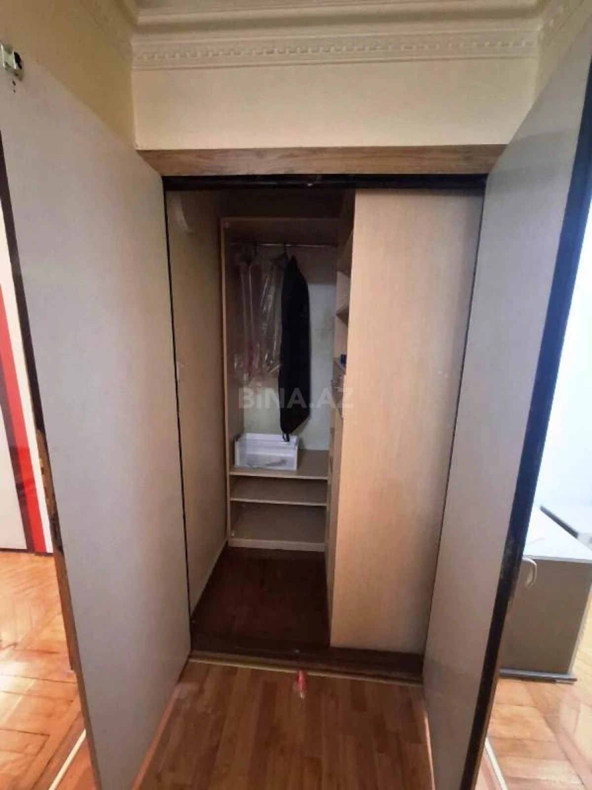 Satılır 3 otaqlı mənzil 65 m²