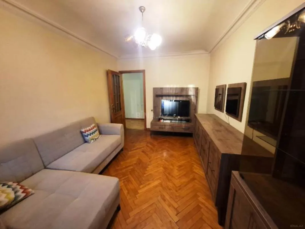Satılır 3 otaqlı mənzil 65 m²