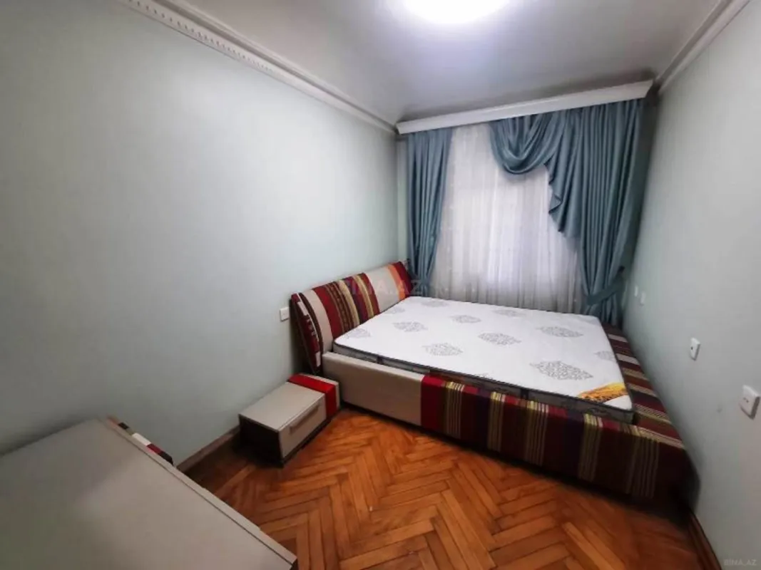 Satılır 3 otaqlı mənzil 65 m²