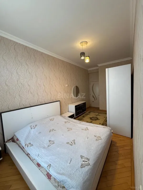 Kirayə verilir 2 otaqlı mənzil 65 m²