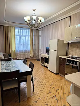 Kirayə verilir 2 otaqlı mənzil 65 m² — Bakı, Qaraçuxur 2 otaq 65.00 m²