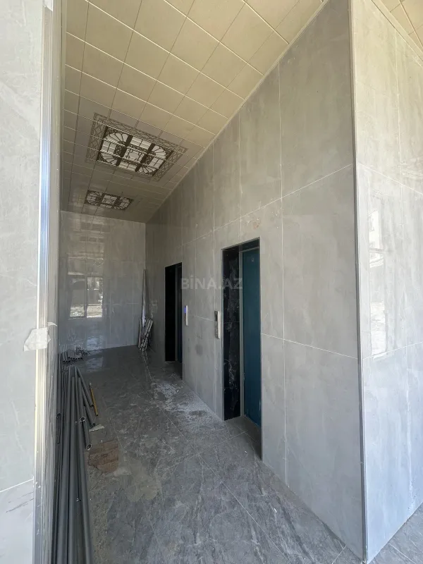 Satılır 2 otaqlı mənzil 82 m²