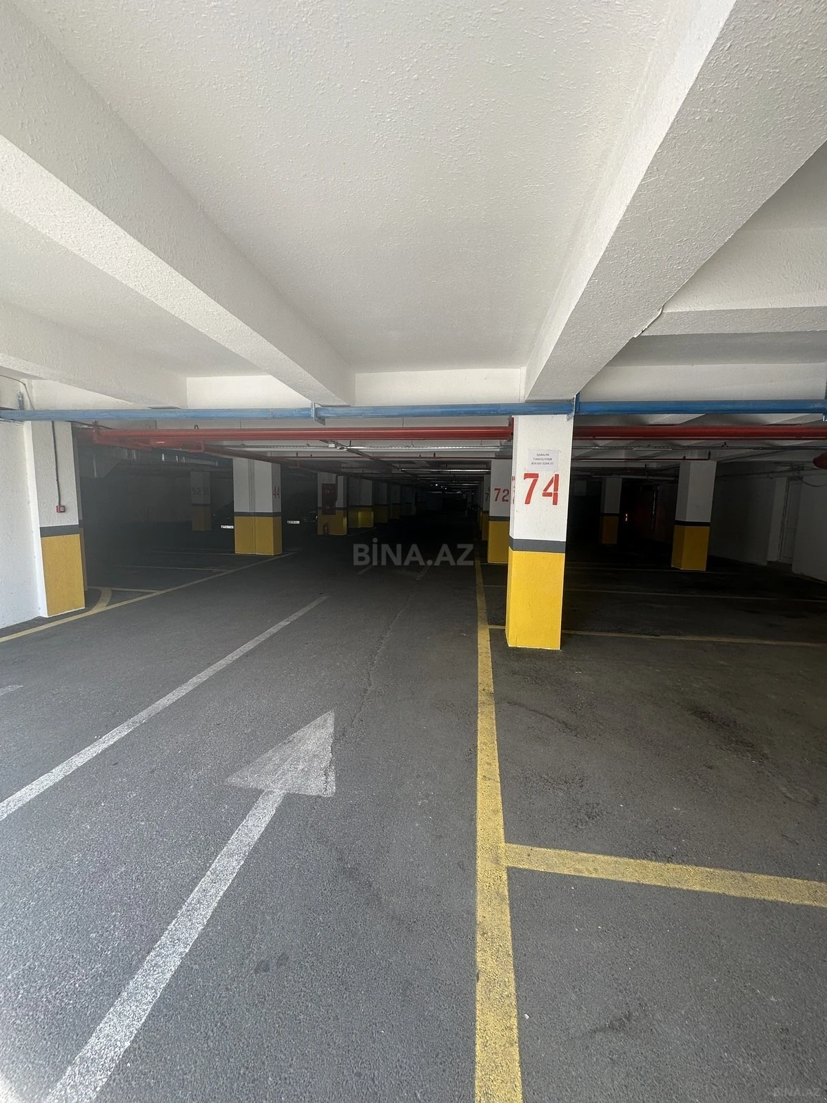 Satılır 2 otaqlı mənzil 82 m²