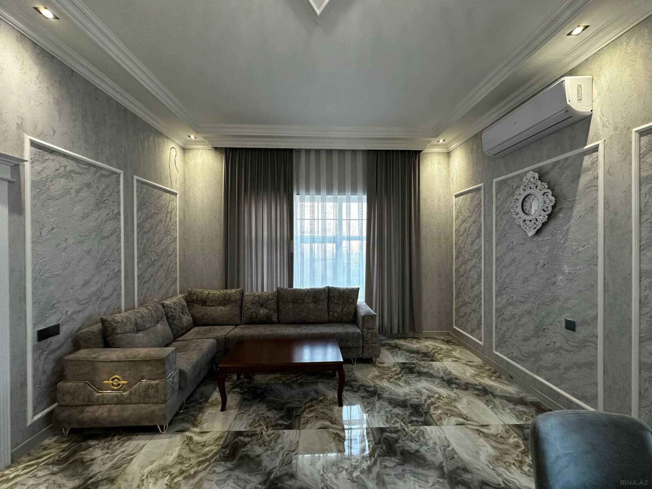 Satılır 4 otaqlı həyət evi 190 m²