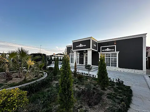 Satılır 4 otaqlı həyət evi 190 m²