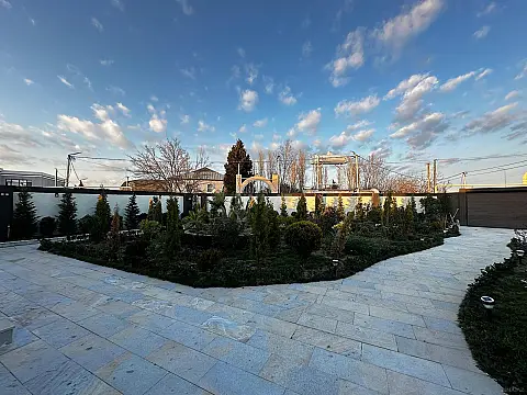 Satılır 4 otaqlı həyət evi 190 m²