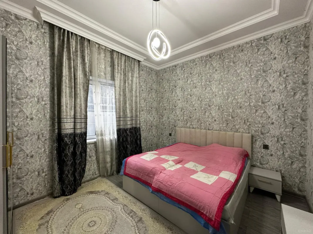 Satılır 4 otaqlı həyət evi 190 m²