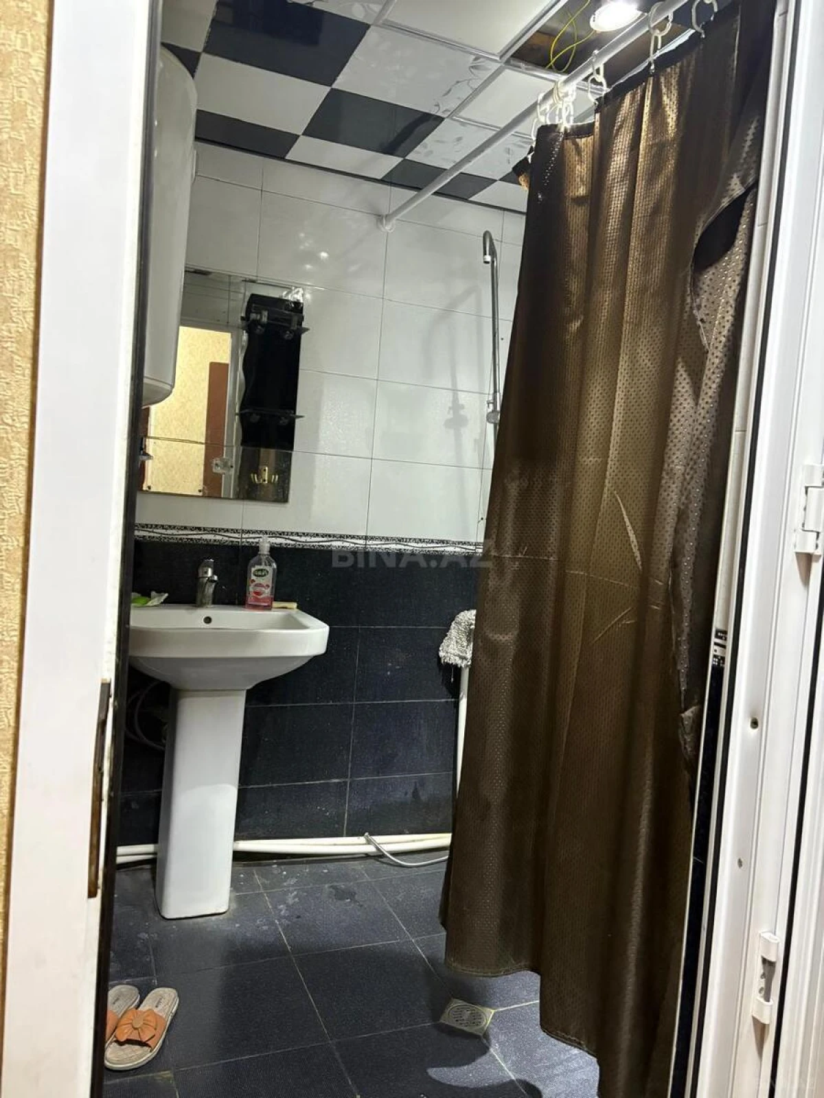 Kirayə verilir 3 otaqlı mənzil 80 m²