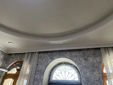 Satılır 9 otaqlı həyət evi 608 m²