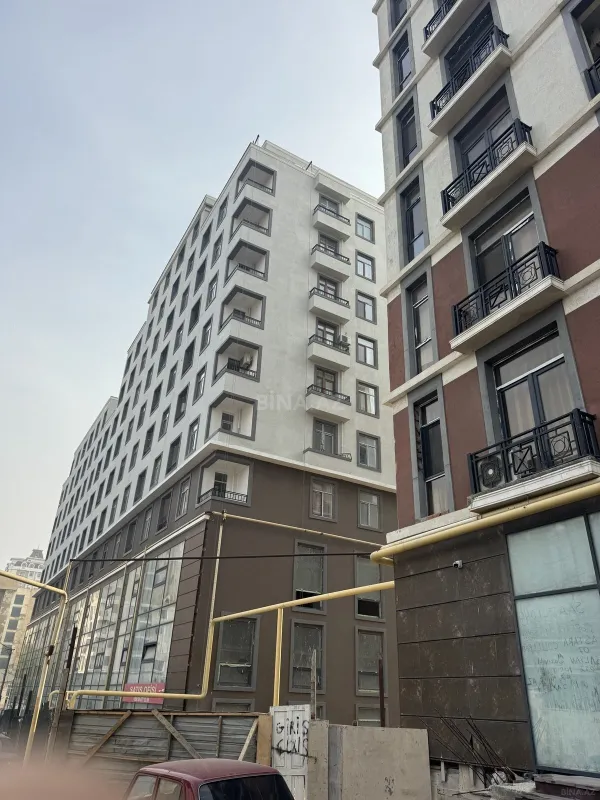Satılır 1 otaqlı mənzil 76.4 m²